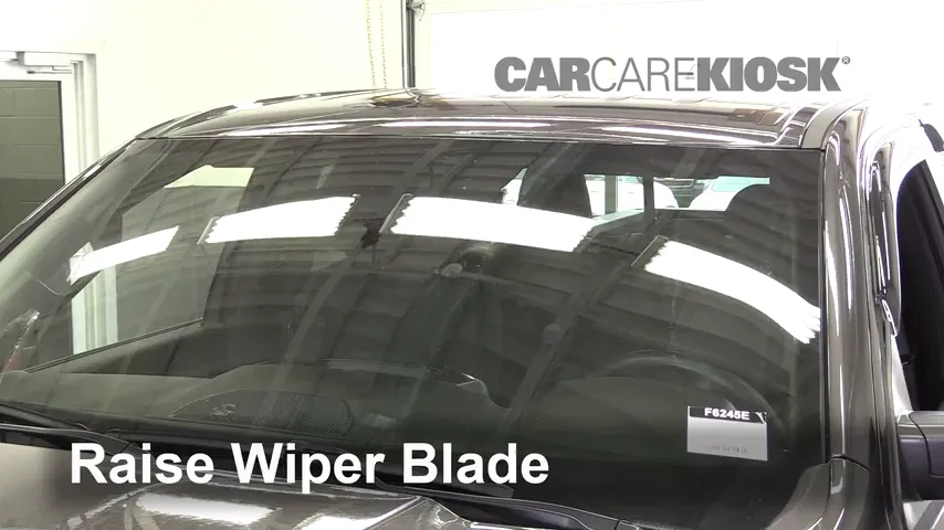 2019 Ram 1500 Big Horn 5.7L V8 Crew Cab Pickup Windshield Wiper Blade (Front)